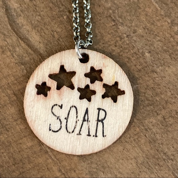 Set of Three Necklaces Girls Butterfly Enamel Seashell Purple & Pink - Picture 5 of 6